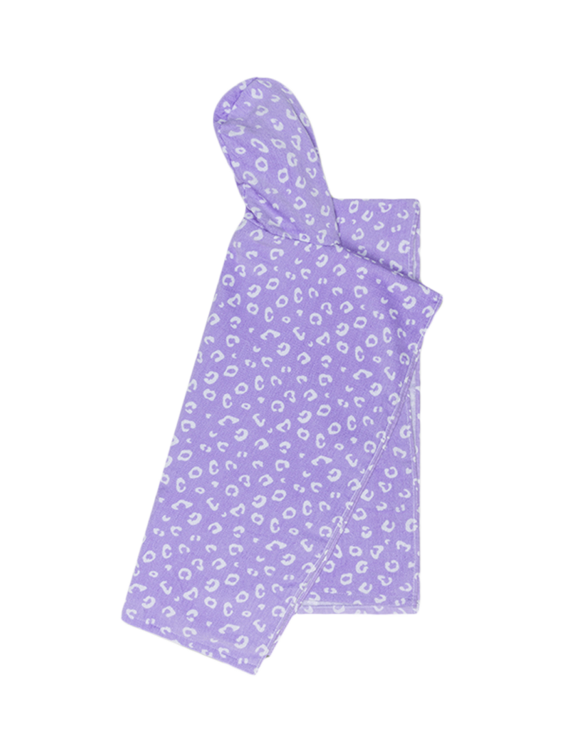 Product image 2 of 5, which shows Swim Essentials Kids' Beach Poncho, Lila Leopard