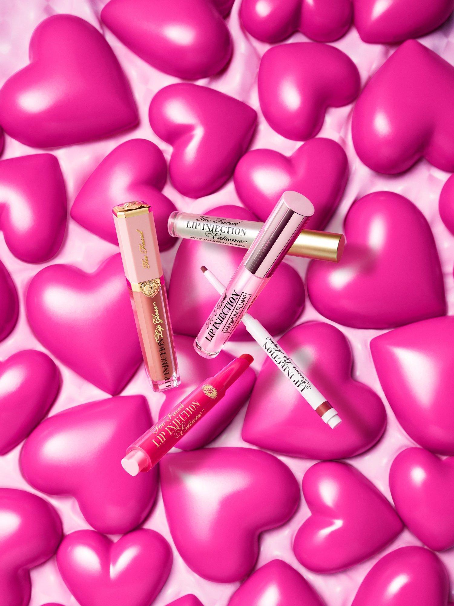 Product image 8 of 8, which shows Too Faced Lip Injection Extreme Plumping Clicks, Velvet Crush