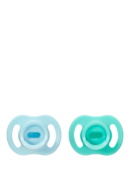 Tommee Tippee UltraLight StayPut Soothers, 0-6m, Pack of 2, Multi, Multi