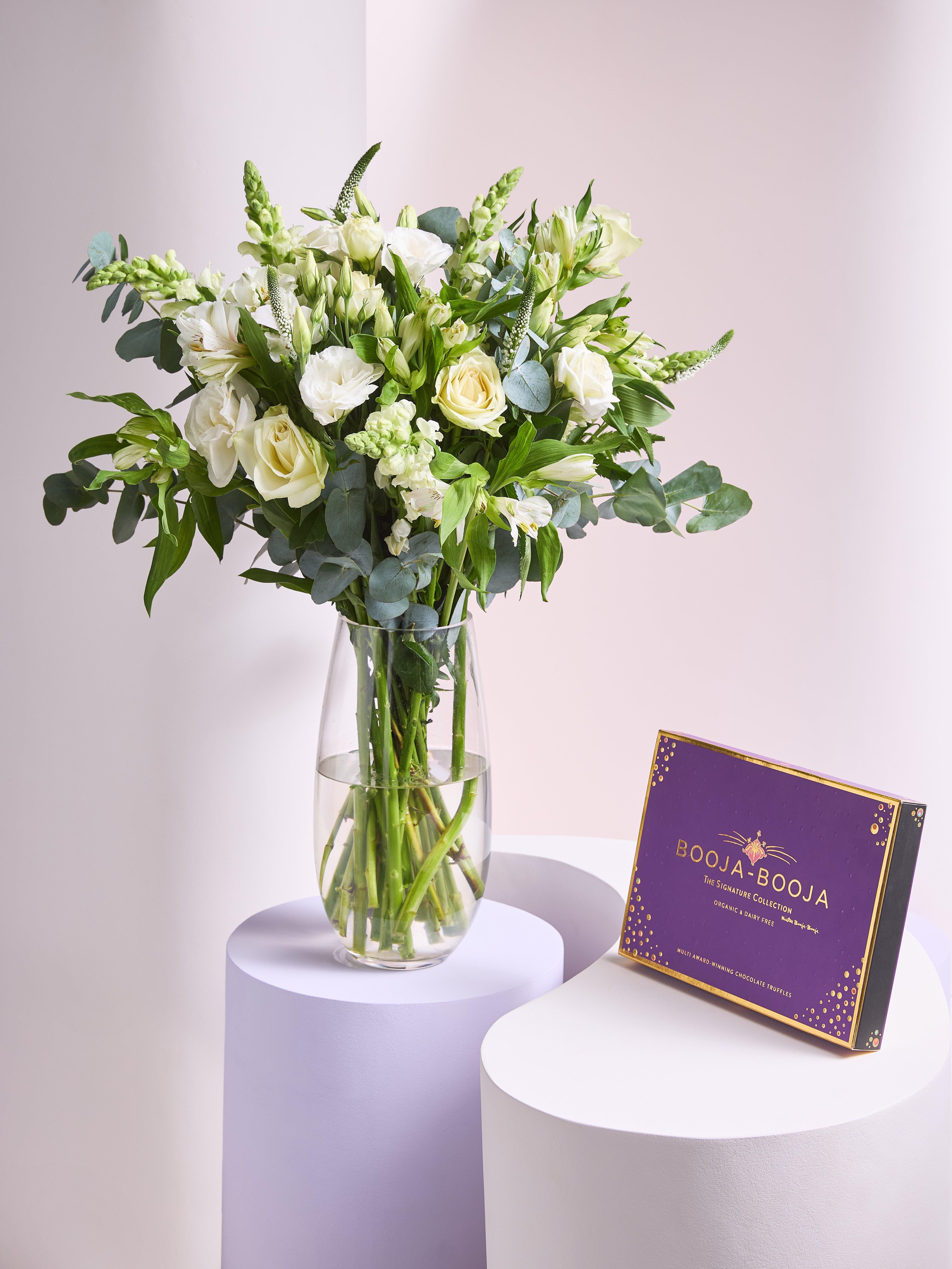 John Lewis Classic White Hand Tied Bouquet Chocolates