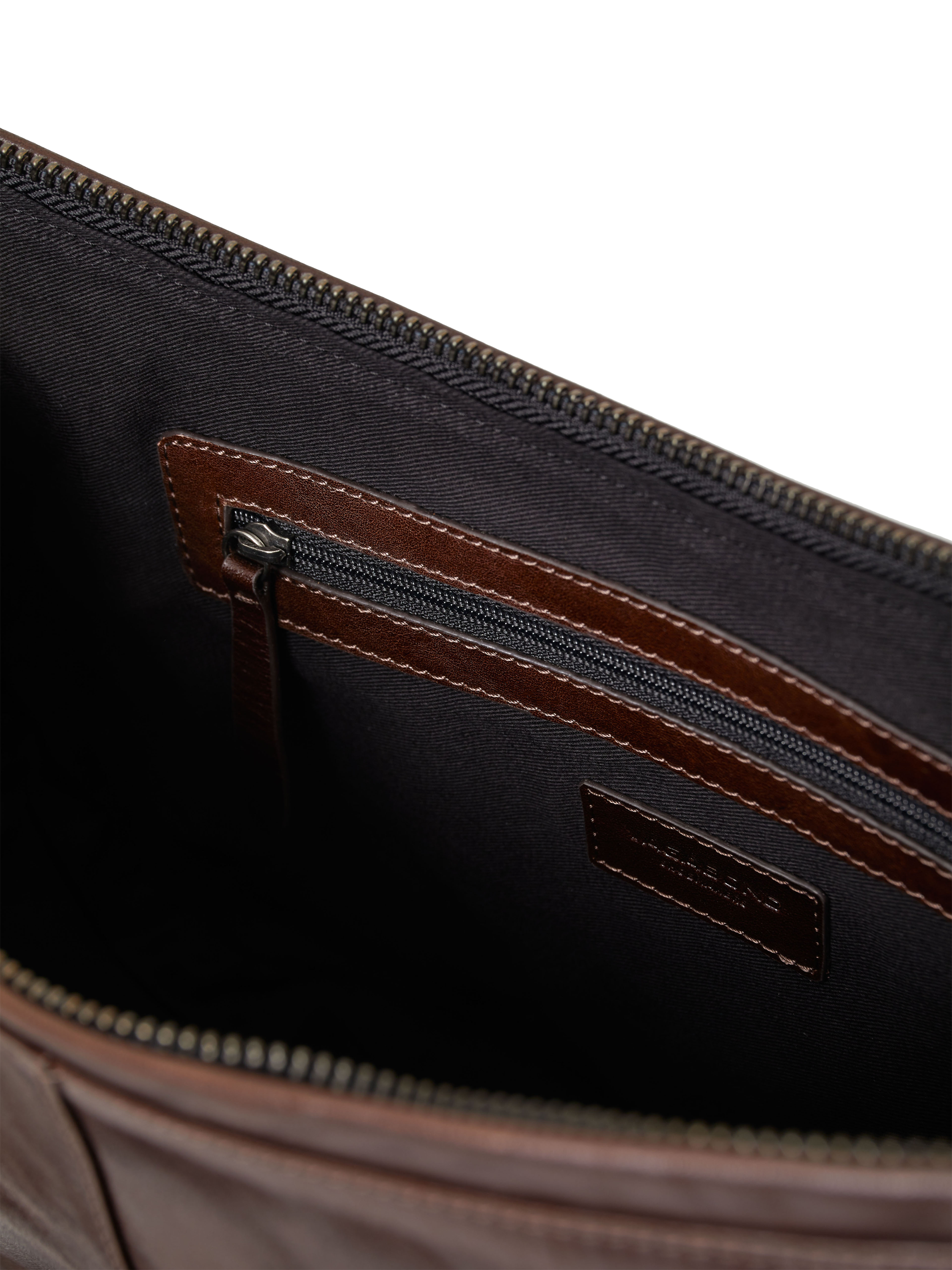 Product image 3 of 3, which shows Vagabond Shoemakers Itami Leather Shoulder Crossbody Bag, Brown