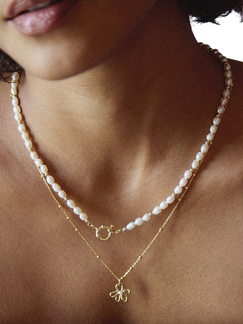 Product image 2 of 3, which shows Daisy London Daisy Bow Pendant, Gold