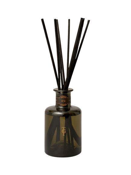 True Grace Manor Amber Reed Diffuser, 200ml, Black