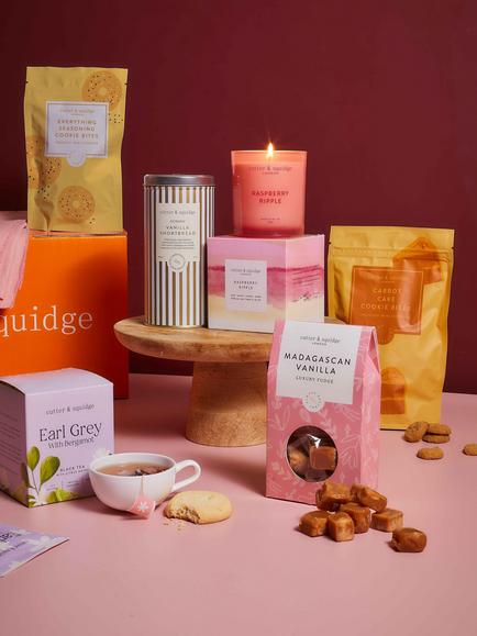 Cutter & Squidge Luxury Afternoon Tea Hamper, Multi