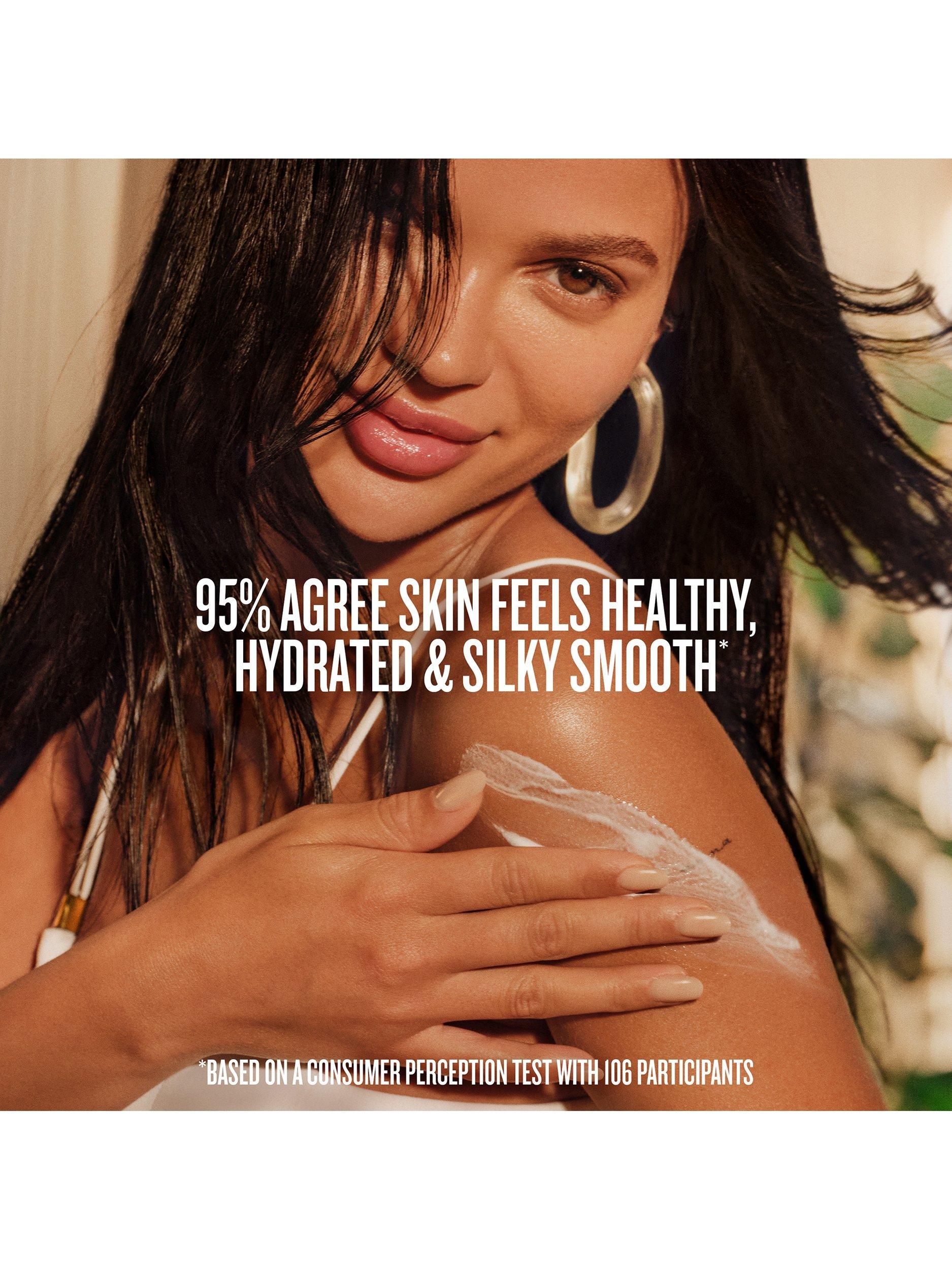 Product image 3 of 11, which shows Sol de Janeiro Badalada™ Vitamin Infused Lotion, 400ml