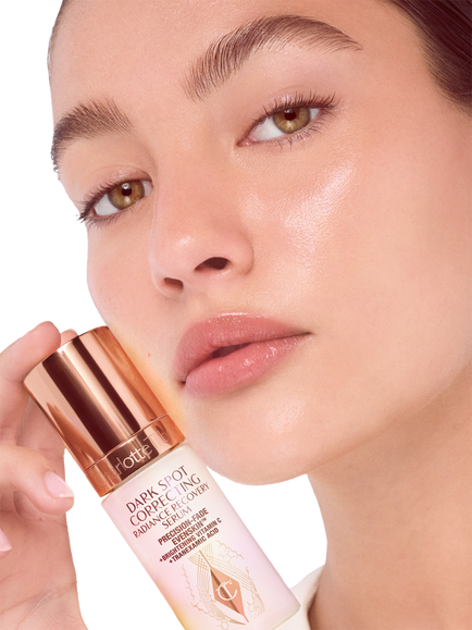 Charlotte Tilbury Dark Spot Correcting Radiance Recovery Serum, 10ml - view 2, 