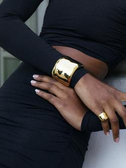 EDBLAD Flowy Cuff Bangle - view 2, Gold