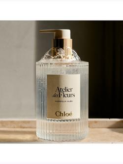 Chloé Atelier des Fleurs Cedrus Perfumed Shower Gel, 300ml - view 2, 