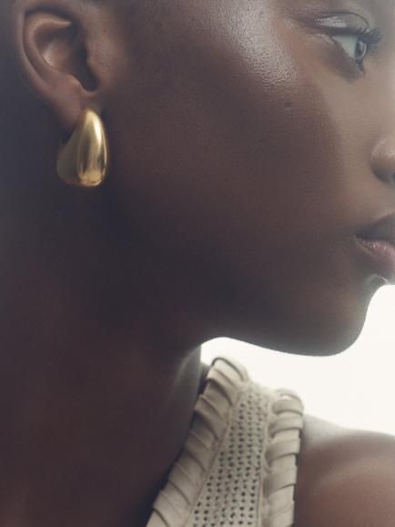 Reiss Calla Curve Scoop Earrings - view 2, Gold Tone