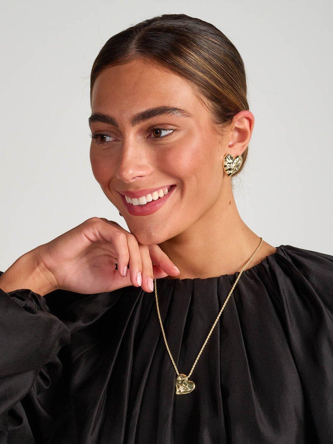 Product image 4 of 5, which shows Tutti & Co Scrunched Heart Pendant Necklace, Gold