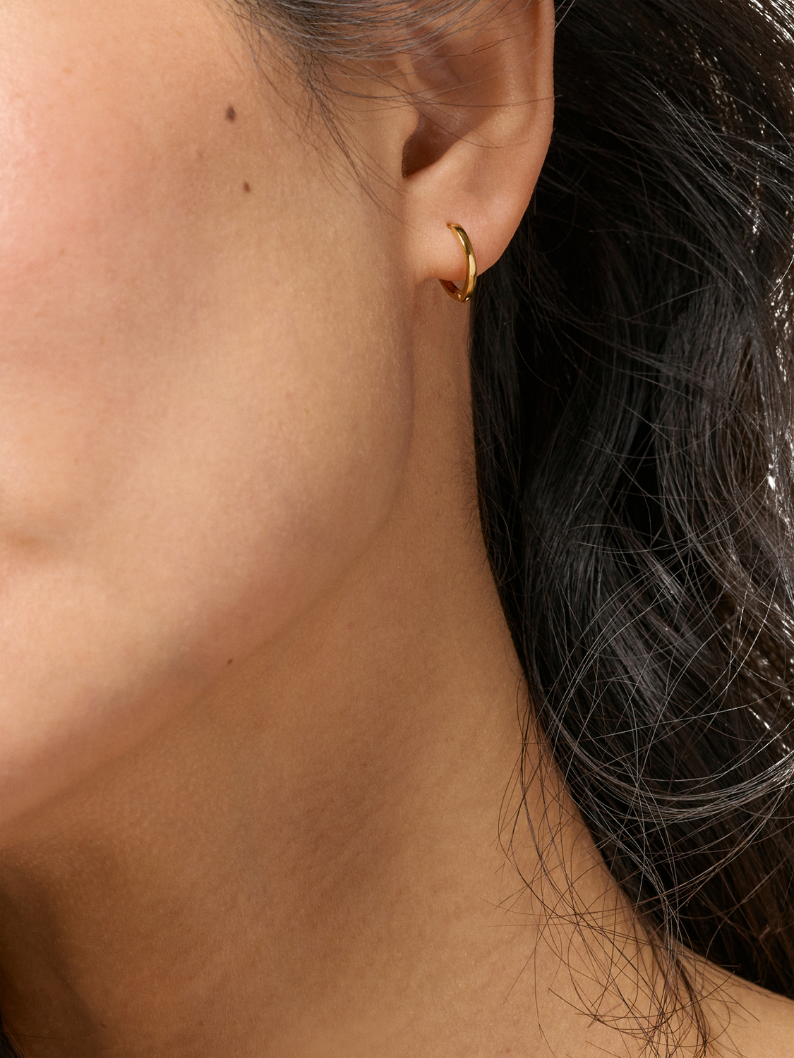 Product image 2 of 5, which shows ENAMEL Copenhagen Classic Hoop Earrings, Gold
