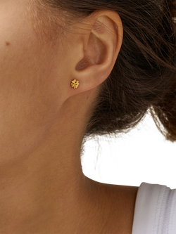 ENAMEL Copenhagen Clover Leaf Stud Earrings - view 2, Yellow Gold
