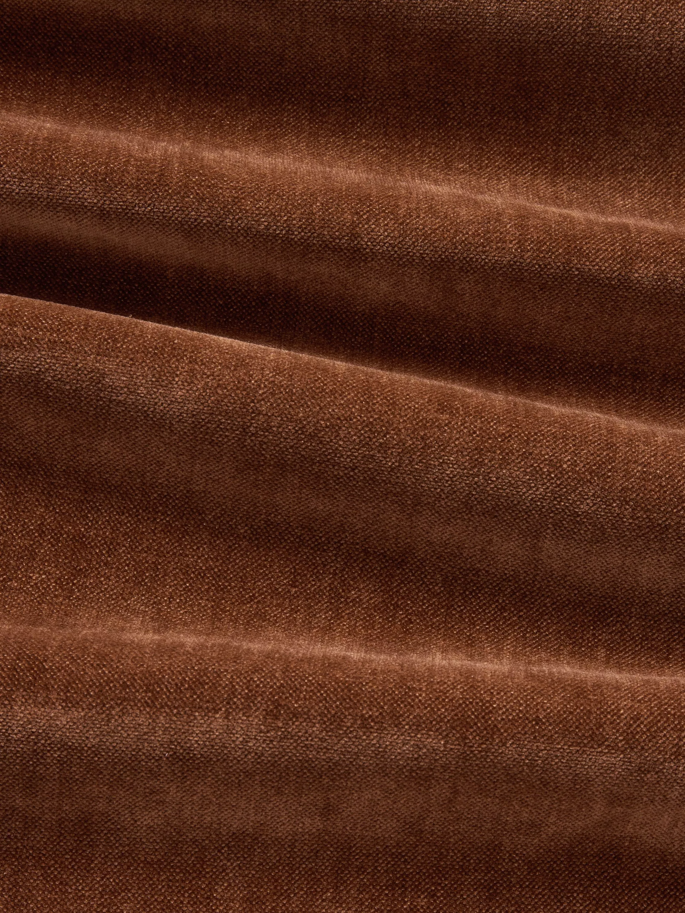 Carousel image, index 2