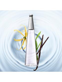 Issey Miyake L’Eau d’Issey Eau de Parfum Intense Refillable - view 2, 