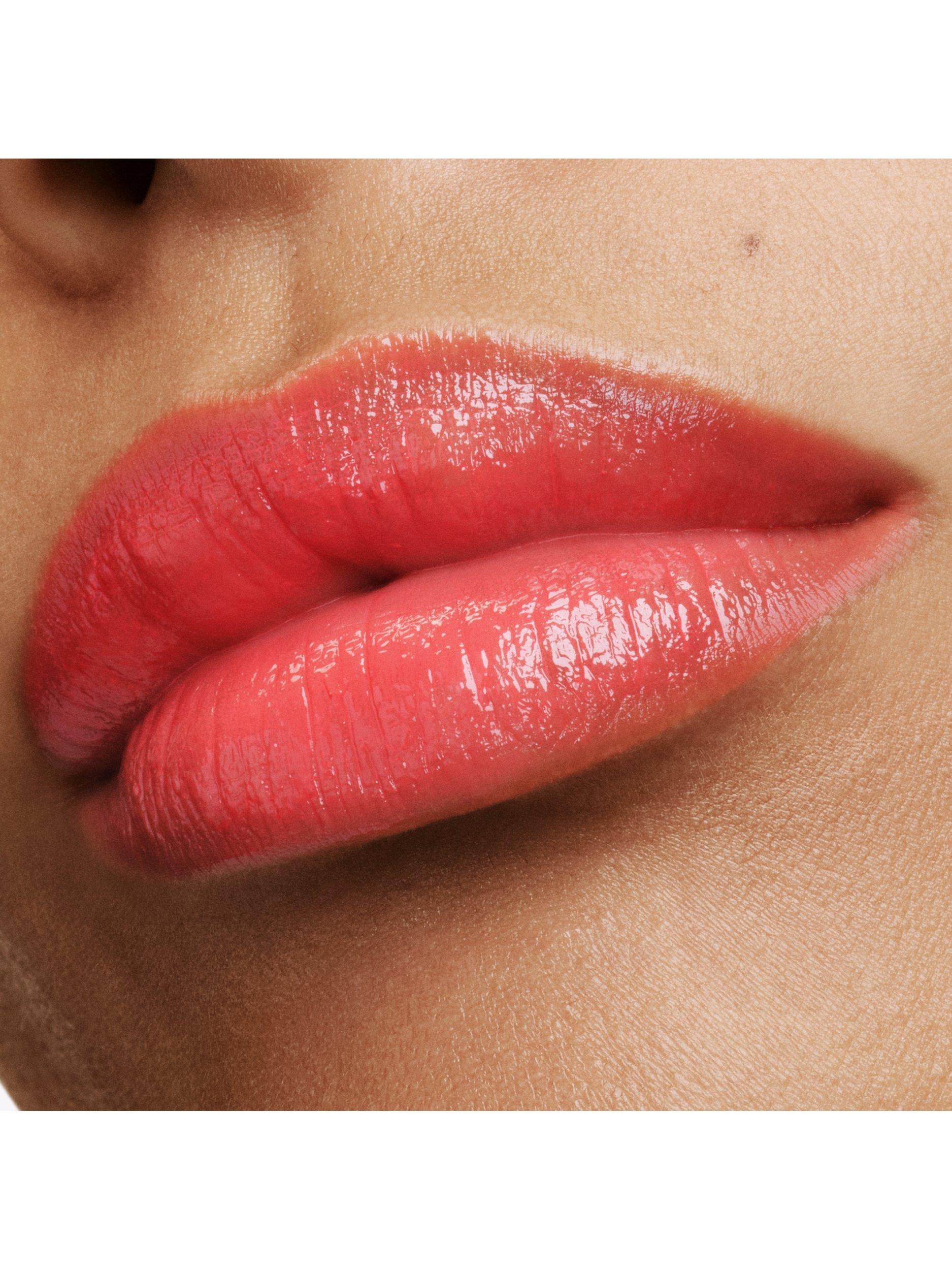 Product image 5 of 6, which shows TOM FORD Soleil Lip Balm, 03 Escapist