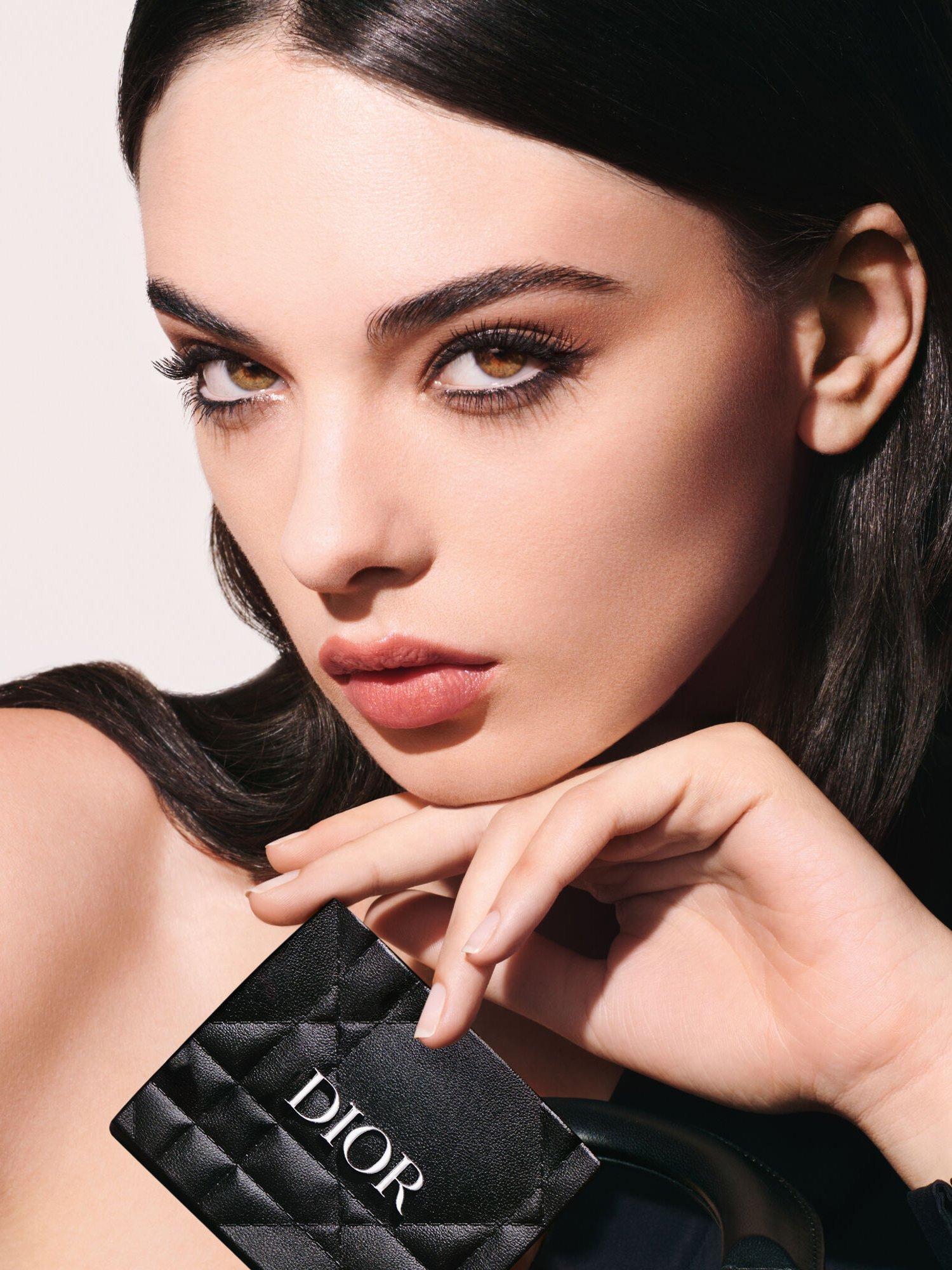 Product image 4 of 4, which shows DIOR Diorshow 5 Couleurs Couture Eyeshadow Palette Limited Edition, 857