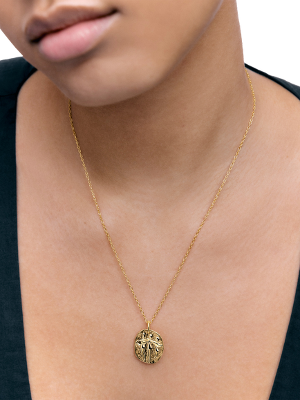 Monica Vinader Sisterhood Pendant, Gold - view 2, Gold