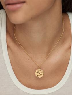 Monica Vinader Siren Round Textured Pendant, Gold - view 2, Gold