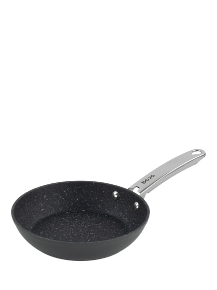 Dojo Yumi Neverstick Non-Stick Frying Pan, Black