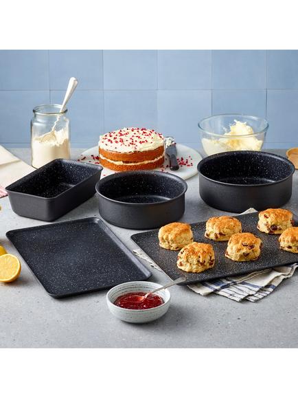 Dojo Yumi Neverstick Non-Stick Baking Tray, 35cm - view 2, Black