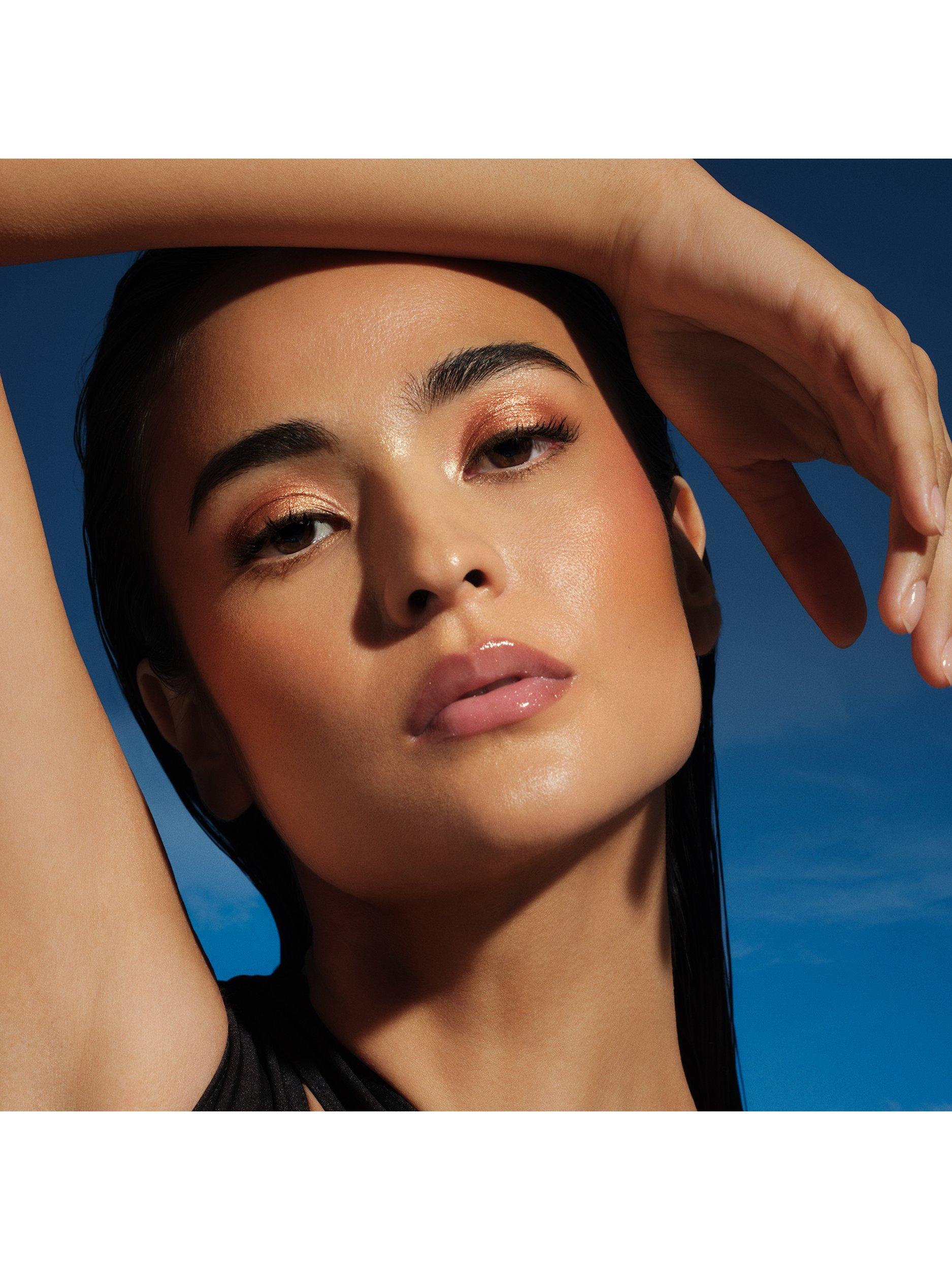 Product image 3 of 7, which shows NARS Limited Edition Hot Escape Cheek Palette, Medium