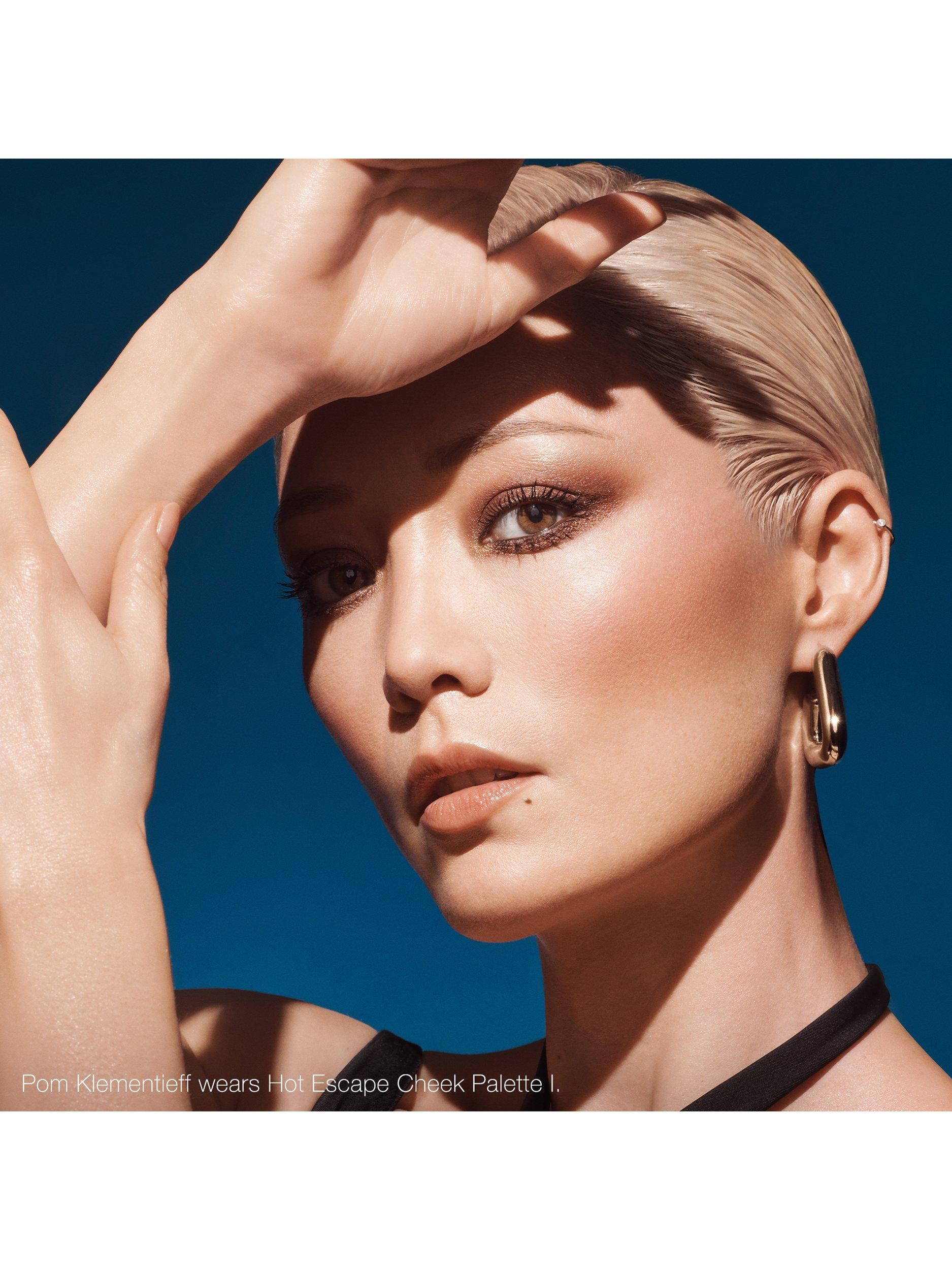 Product image 3 of 7, which shows NARS Limited Edition Hot Escape Cheek Palette, Light
