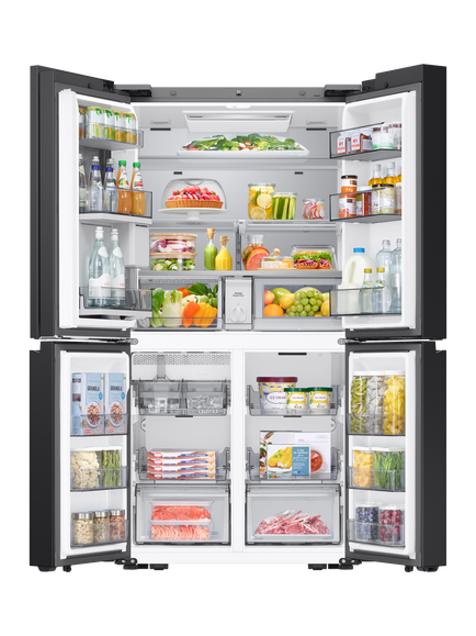 Samsung Series 9 RM90F67CECEU Freestanding 60/40 Smart American Fridge Freezer with Family Hub & AI Home, Black - view 2, Black