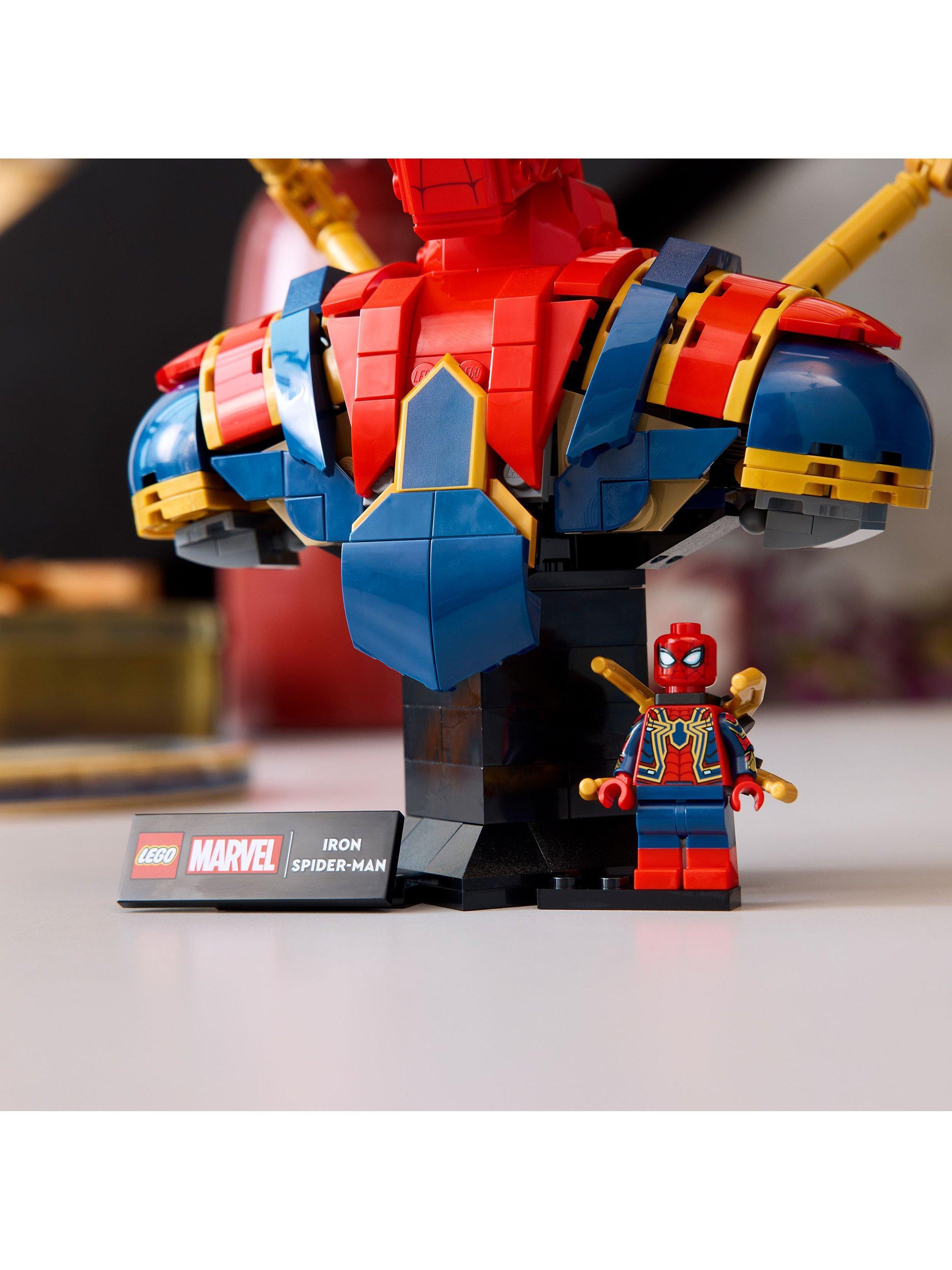 LEGO Marvel 76326 Iron Spider-Man Bust Avengers Building Set 76326
