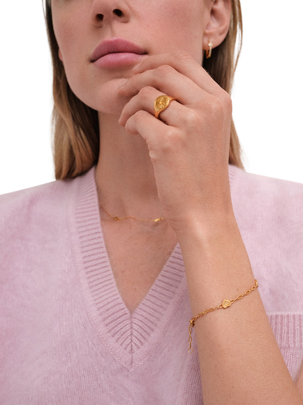 Astley Clarke Heart Station Bracelet, Gold - view 2, Gold