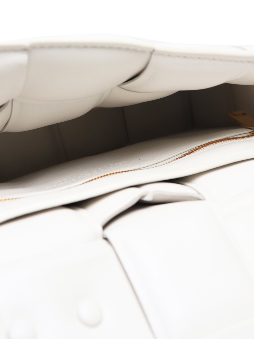 Product image 5 of 6, which shows Pre-owned Bottega Veneta Padded Cassette Leather Medium Chain Bag, White
