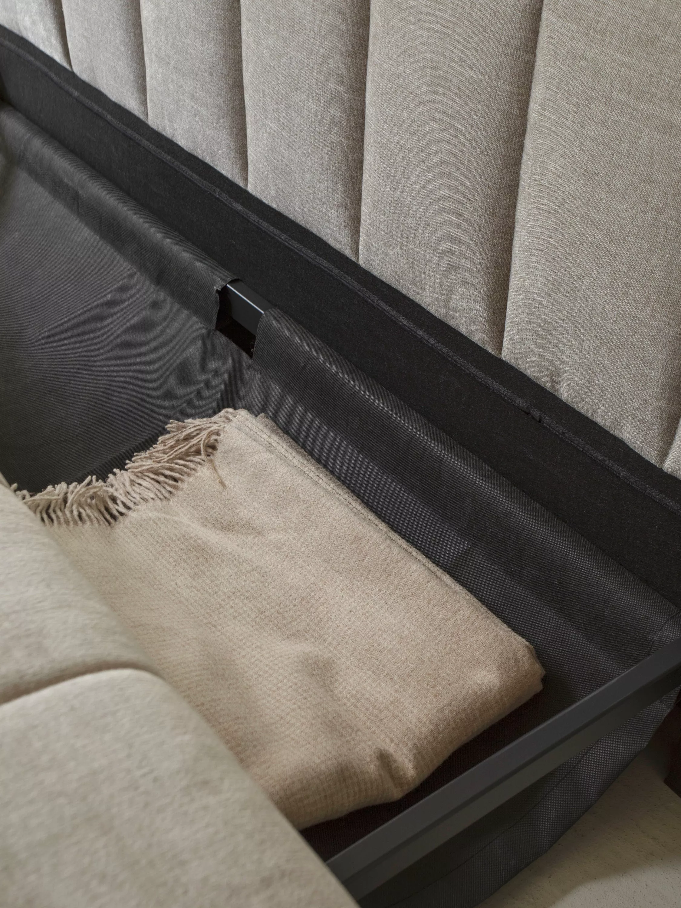 Carousel image, index 8