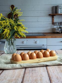 Pebbly Bamboo Egg Tray, 12 Hole - view 2, Clear