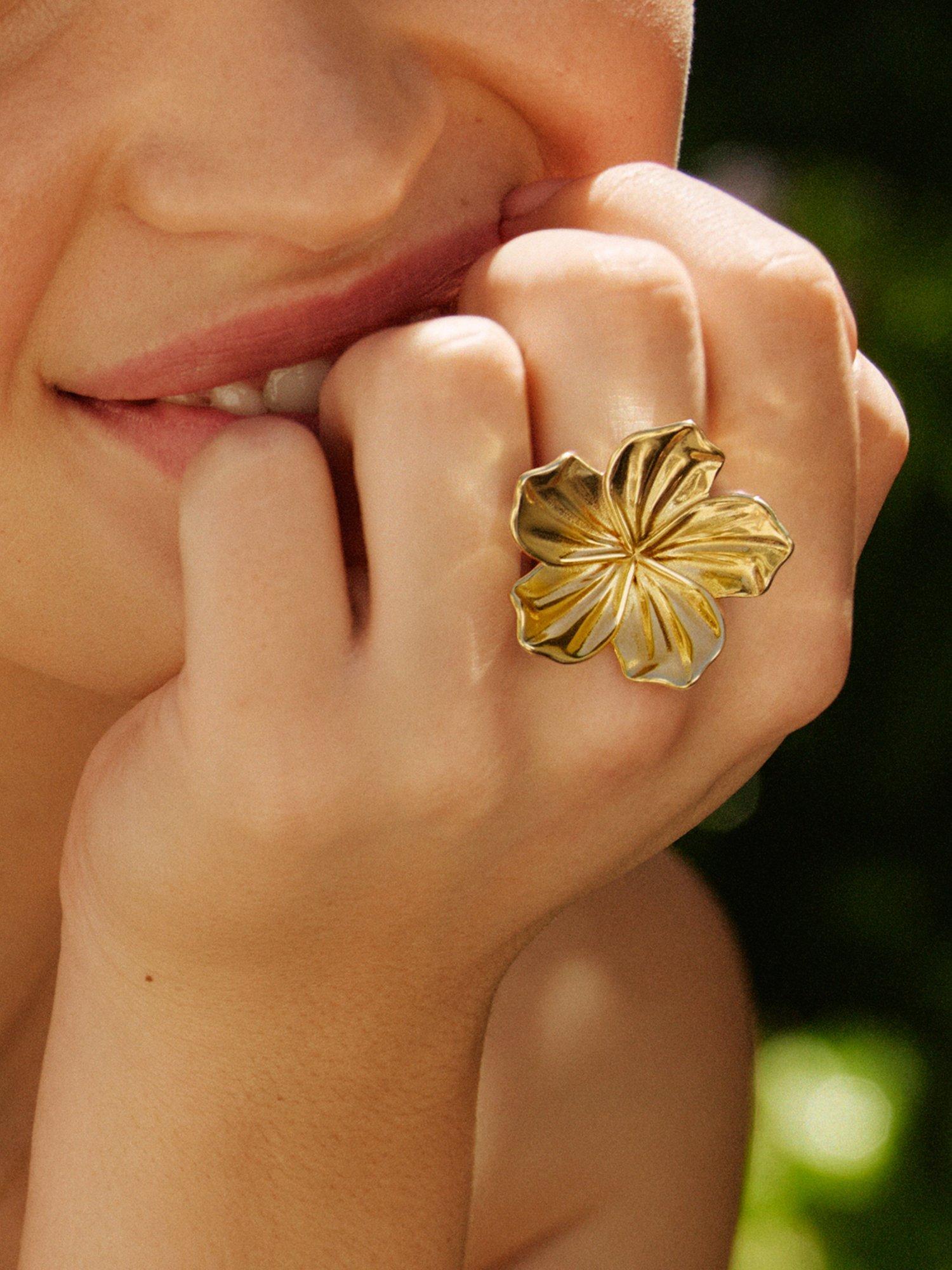 Product image 2 of 2, which shows EDBLAD Large Jasmine Ring, Yellow Gold