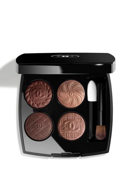 CHANEL Les 4 Ombres Boutons Multi-Effect Quadra Eyeshadow Boutons, Couture