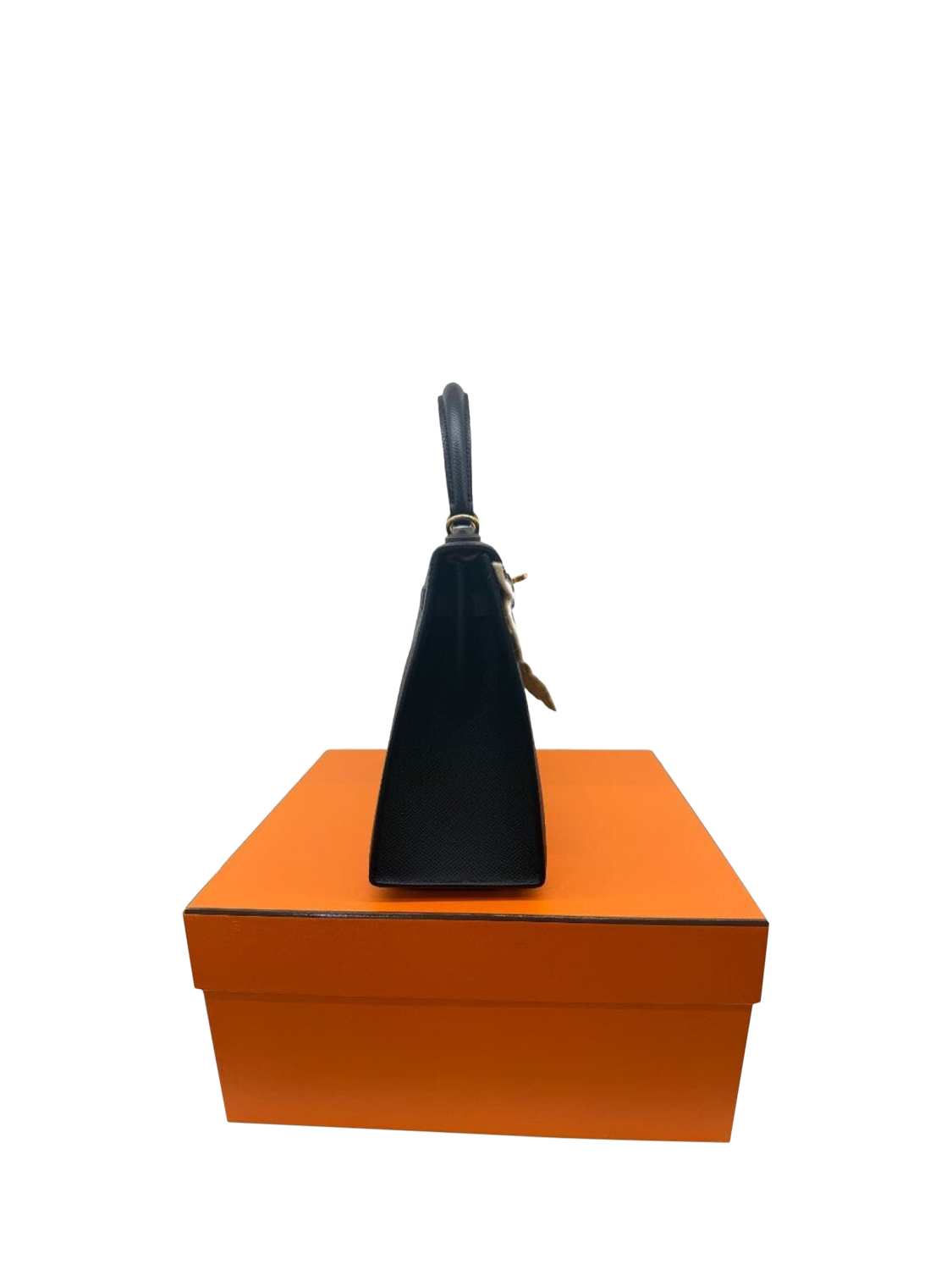 Product image 4 of 6, which shows Pre-loved Hermès 2024 Kelly 25 Epsom Leather Top Handle Grab Bag, Black