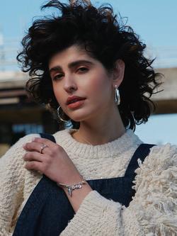 Alex Monroe Oversized Link Charm Bracelet, Gold - view 2, Gold