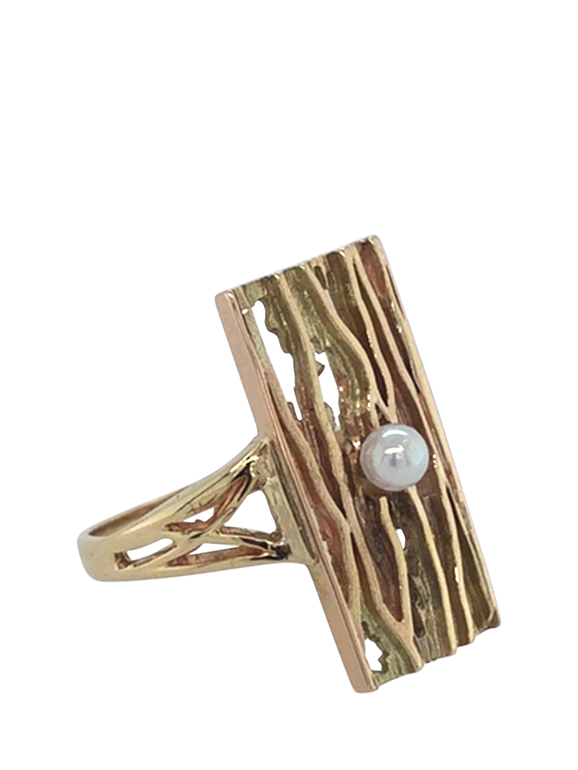 Product image 2 of 5, which shows Pre-loved 9ct Yellow Gold Rectangular Single Stone Cultured Pearl Abstract Ring, Circa 1986