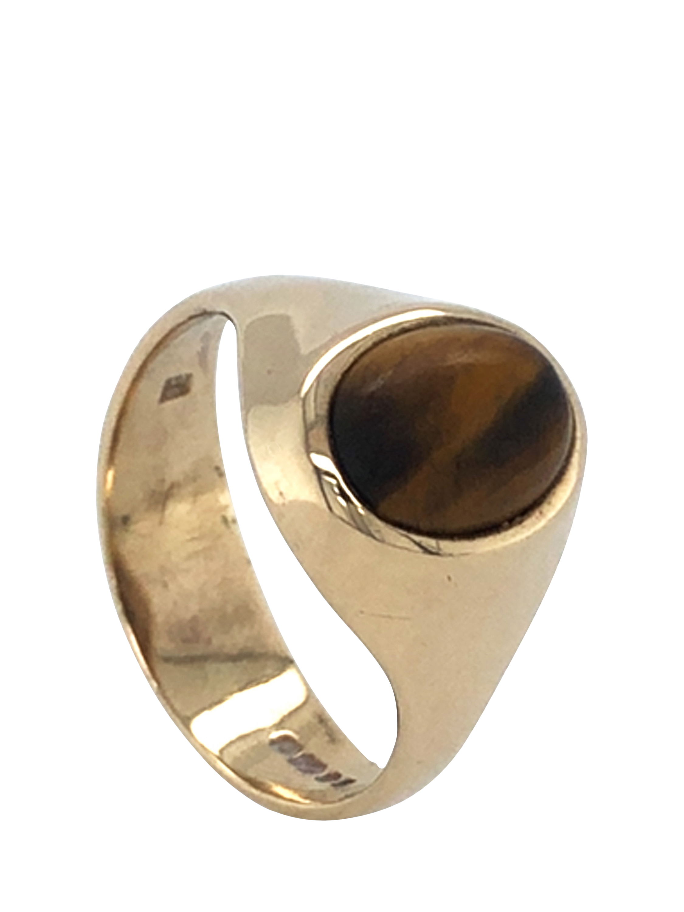Product image 3 of 4, which shows Pre-loved 9ct Yellow Gold Oval Tigers Eye Ring, Dated Circa 1978