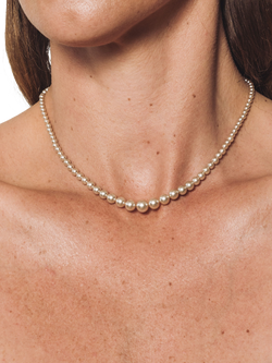 Pre-loved ReFound Vintage Pearl Necklace, Circa 1950 - view 2, Cream