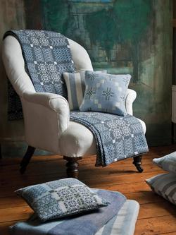 Melin Tregwynt Knot Garden Lambswool Throw - view 2, Bluestone