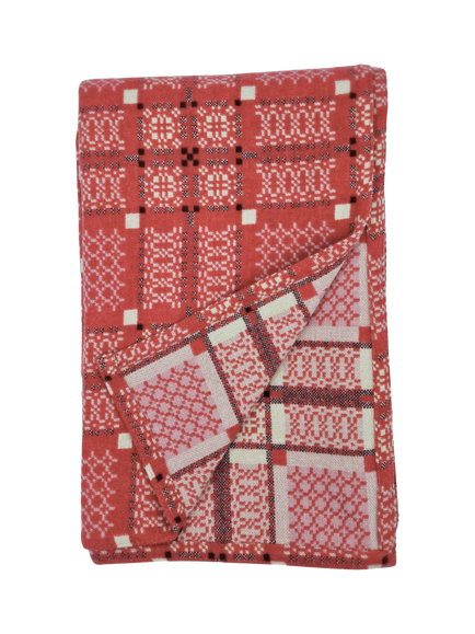 Melin Tregwynt Knot Garden Lambswool Throw, Mafon