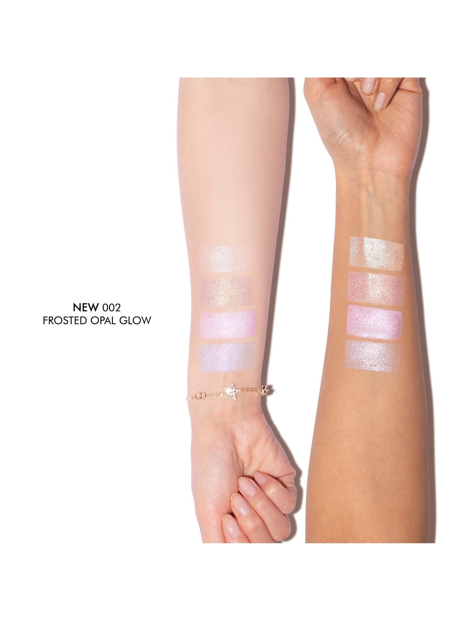 Product image 4 of 8, which shows DIOR Backstage Glow Face Palette, 002 Frosted Opal Glow