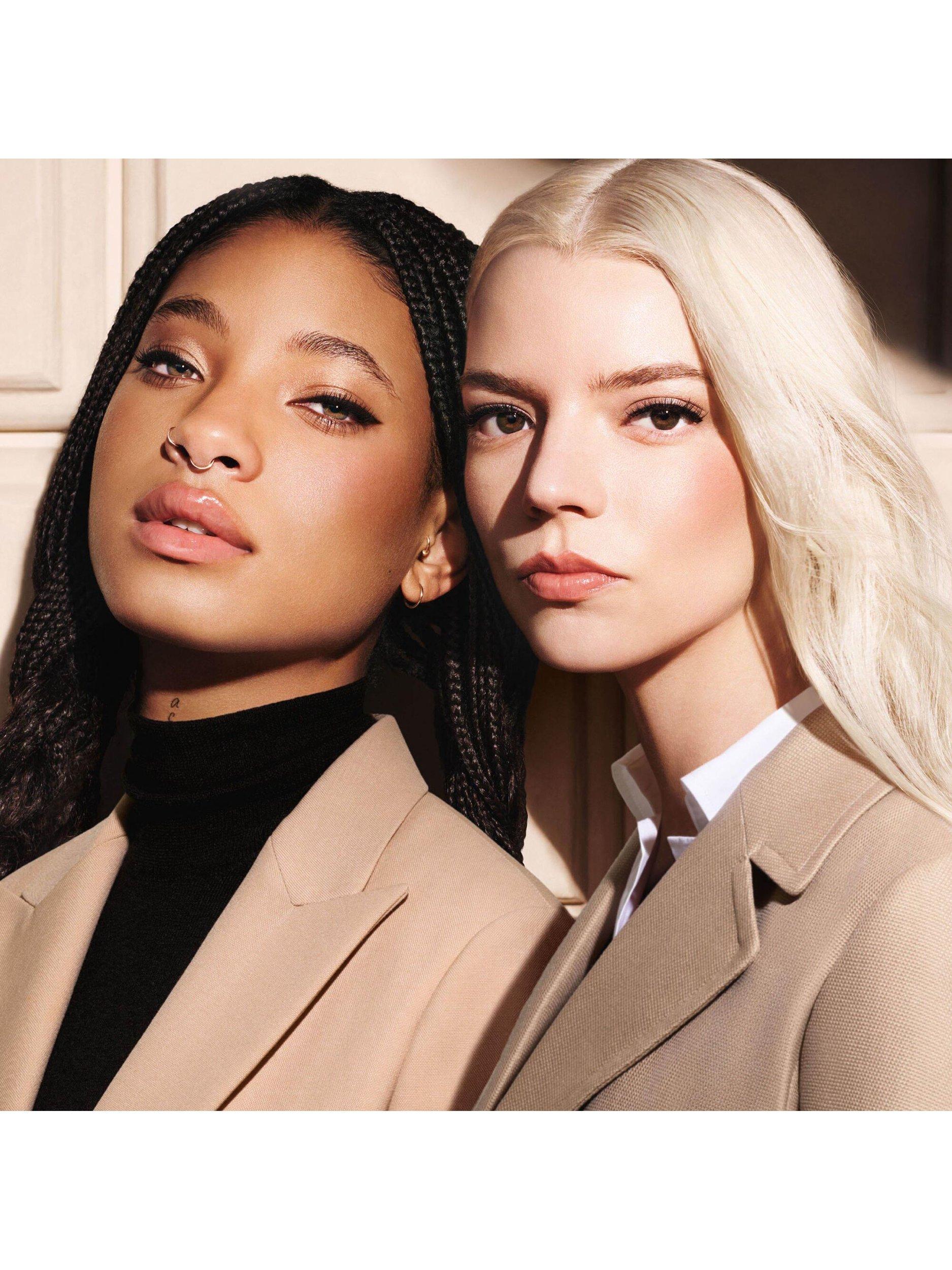 Product image 7 of 7, which shows DIOR Forever Nude Matte Filter Powder, 04 Tan