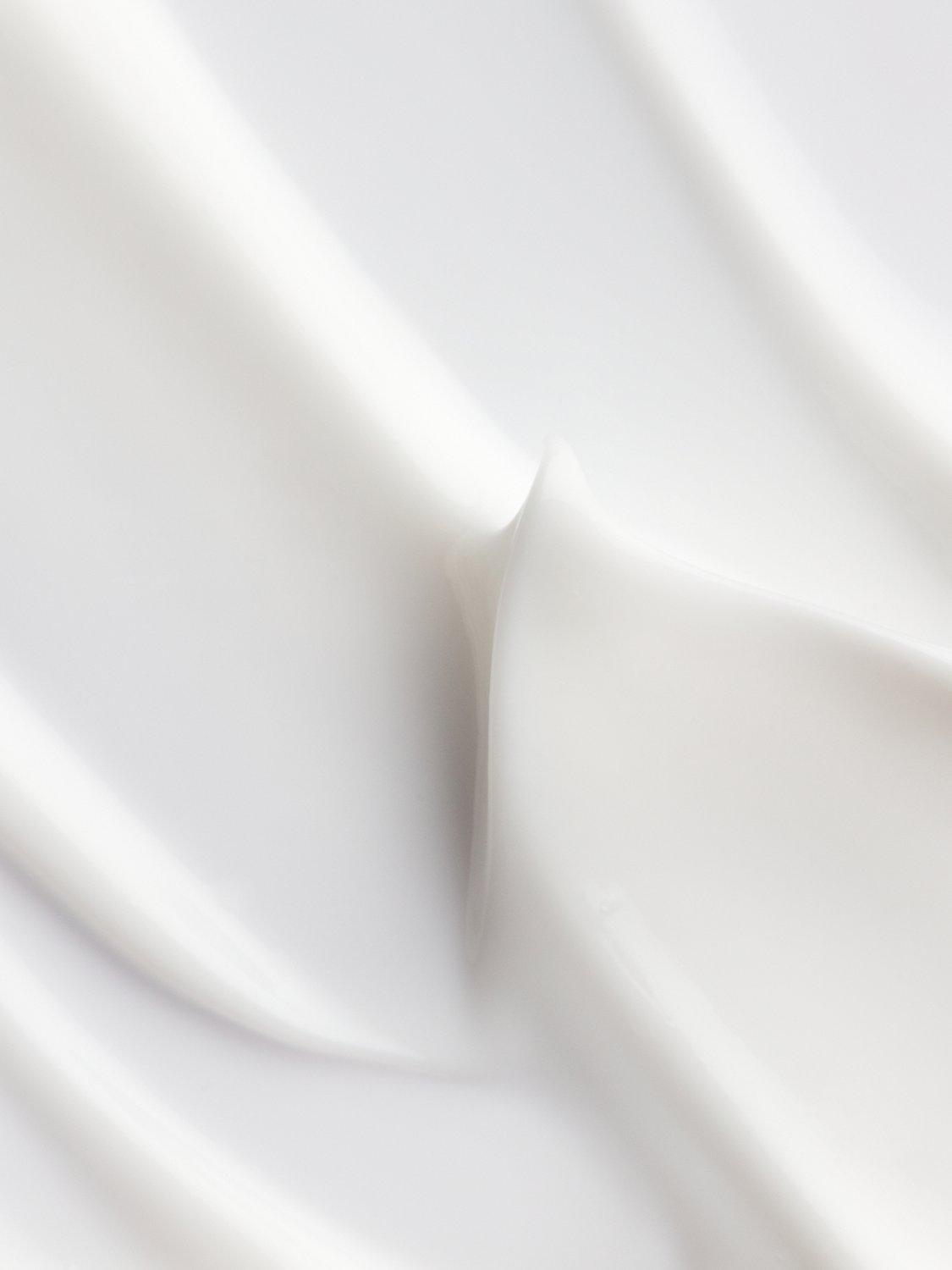 Product image 3 of 6, which shows Lumene Nordic Hydra [Lähde] Intense Hydration Night Cream, 50ml