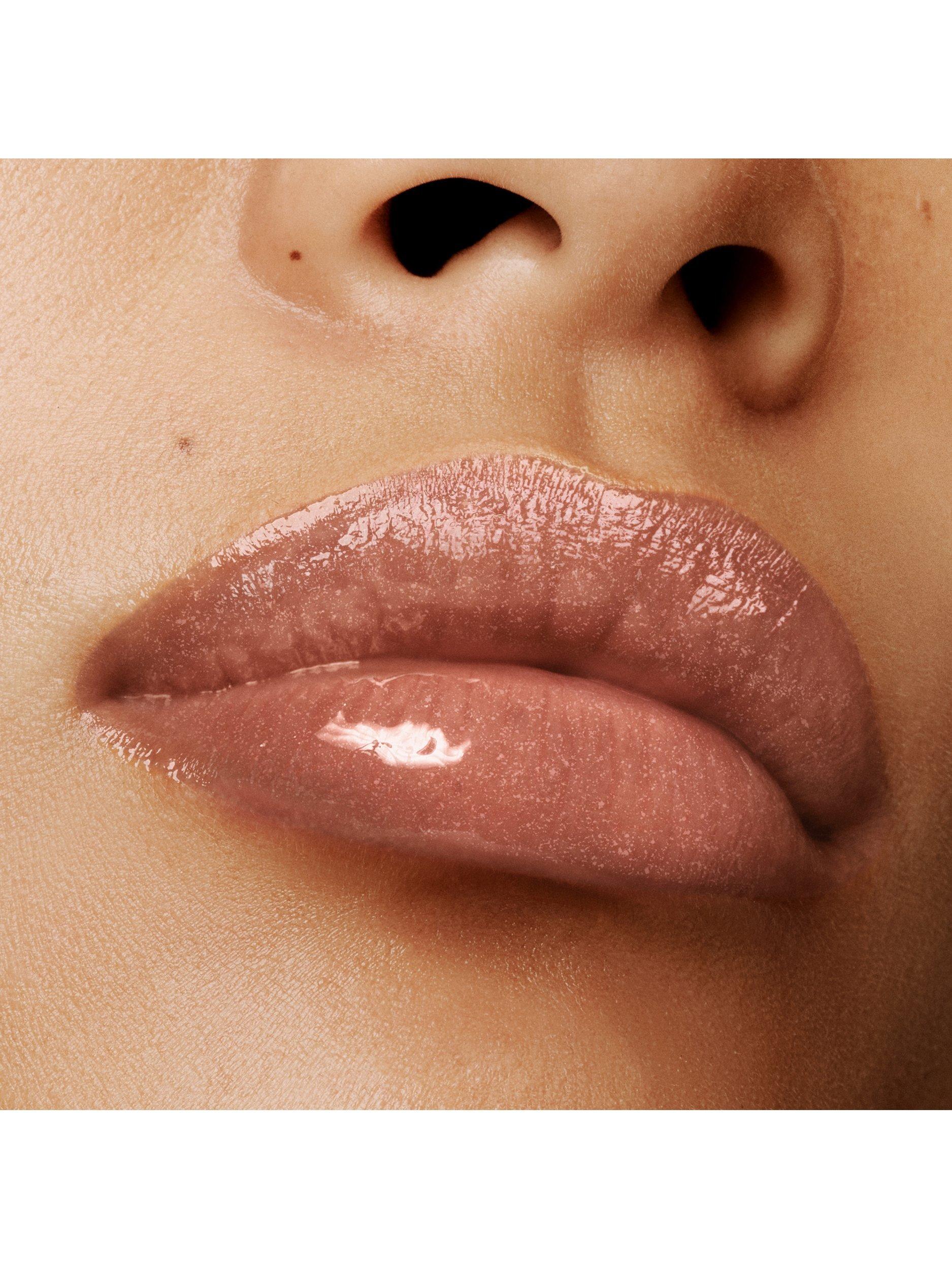 Product image 5 of 8, which shows TOM FORD Gloss Luxe, East Coast