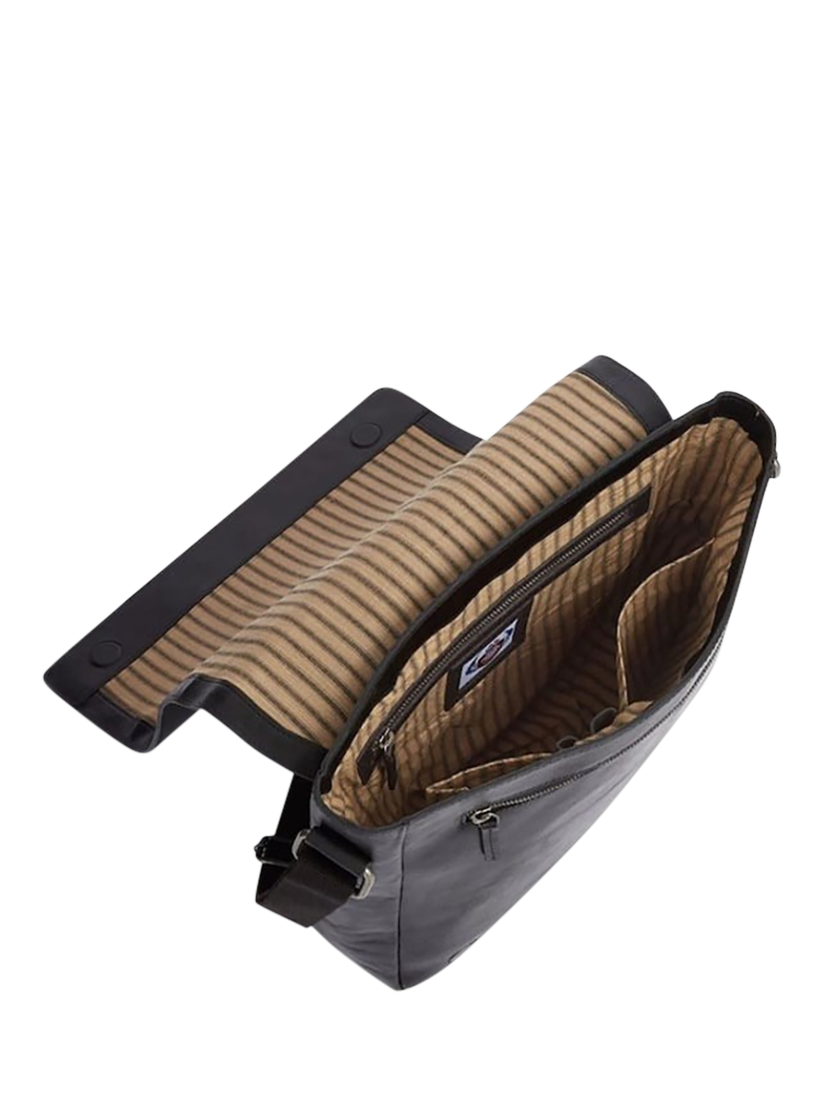 Product image 5 of 5, which shows Osprey Smithy Large Leather Messenger Bag, Black