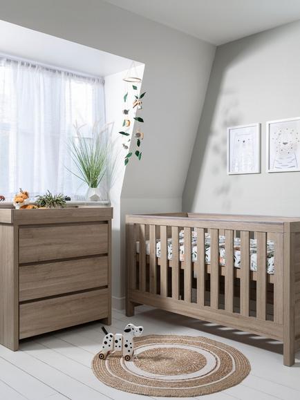 Tutti Bambini Modena Cotbed and Changing Chest 2 Piece Set, Oak - view 2, Oak
