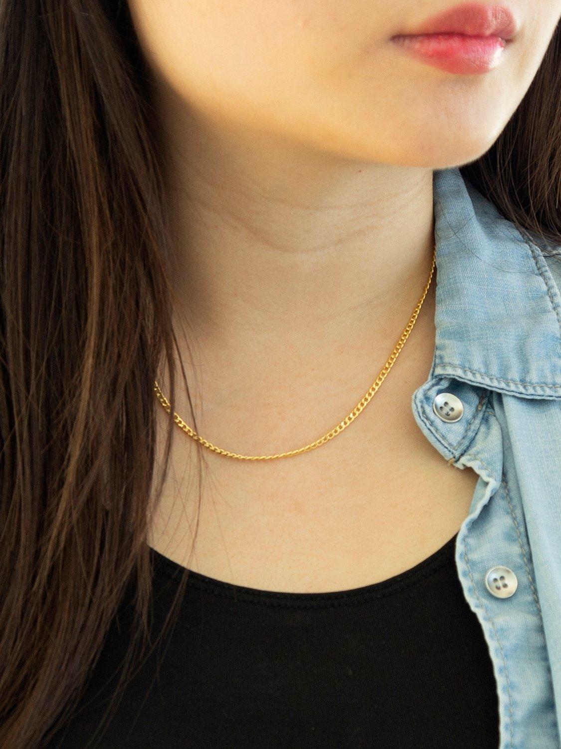 Product image 3 of 4, which shows IBB 9ct Yellow Gold Curb Chain