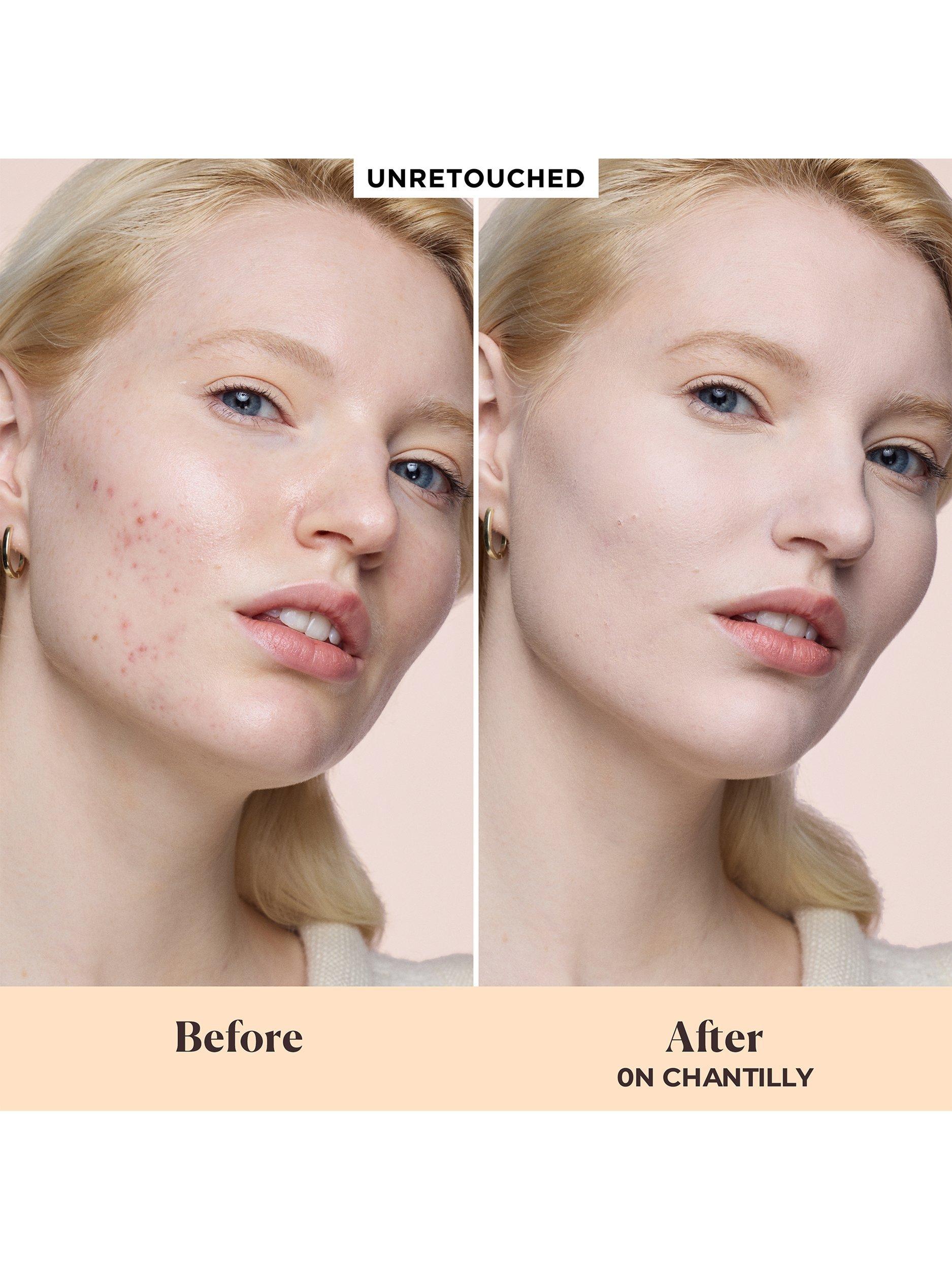 Product image 3 of 3, which shows Laura Mercier Real Flawless Feathermatte Powder Foundation, 0N Chantilly