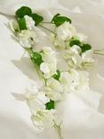 Truly Faux Sweet Pea Stem, White